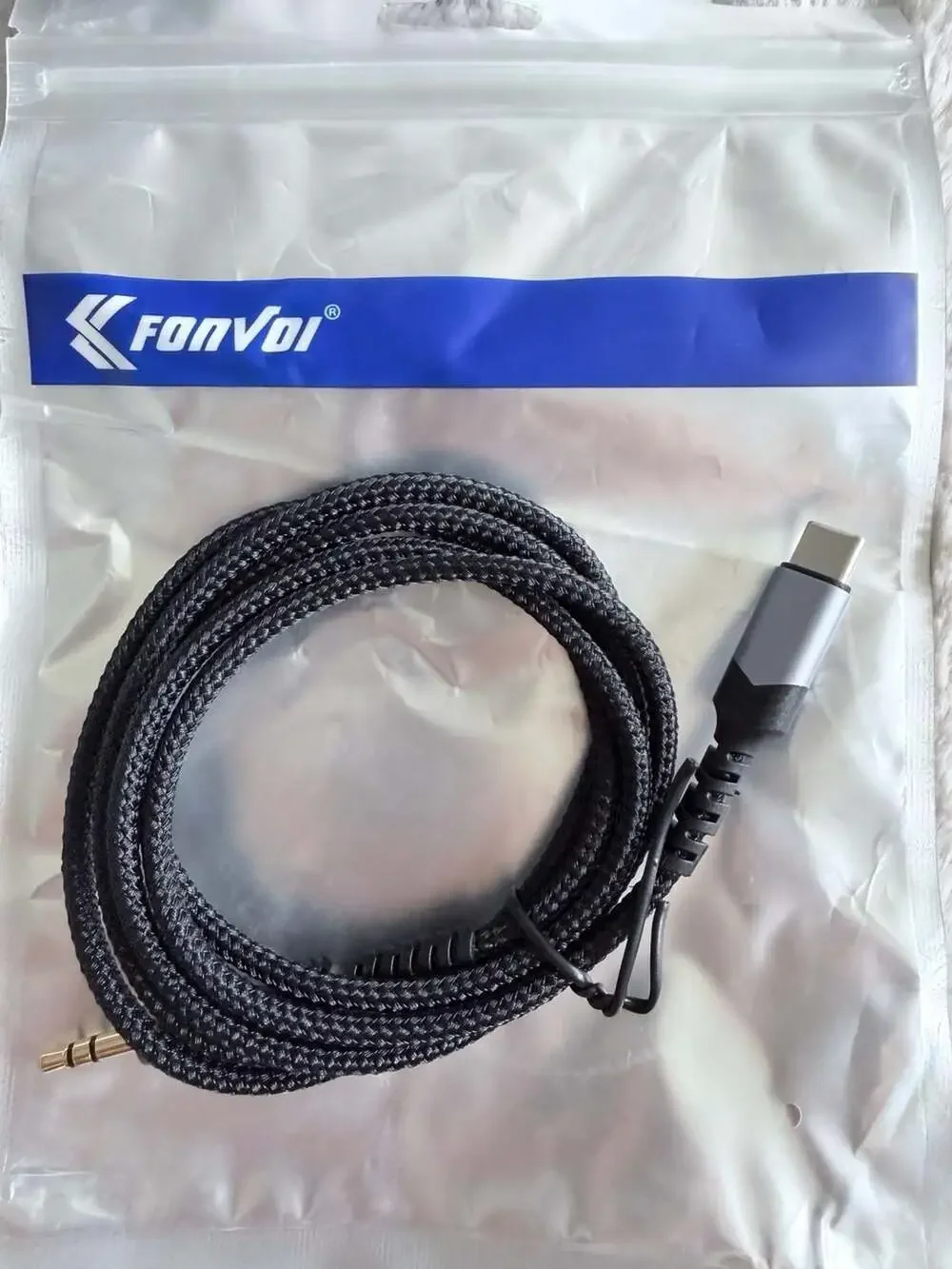 FONVOI USB C to 3.5mm Headphone Jack Adapter Braided Audio Cable
